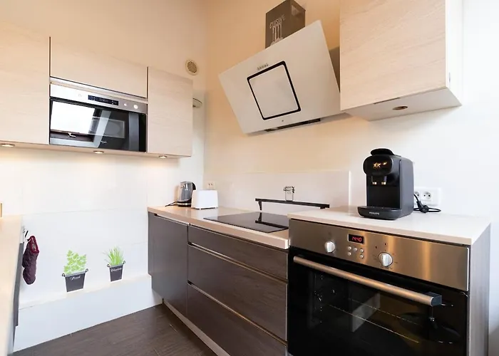 Charming Nature Hideaway * Champigny-sur-Marne